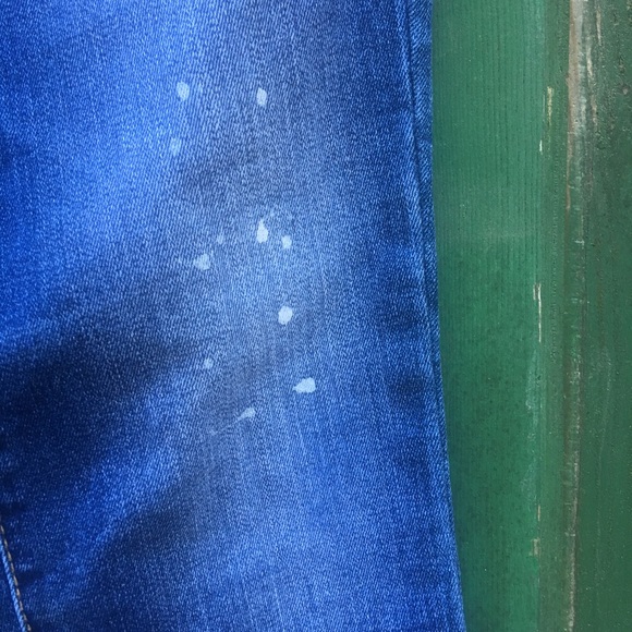 Mossimo Mid-Rise Jeggings with paint splatter - Picture 4 of 5